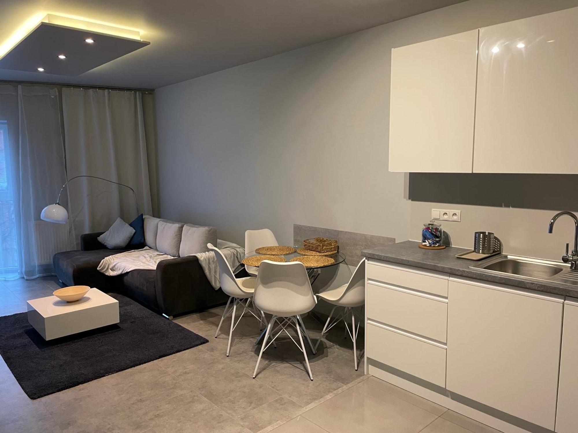 Wenecjanska Comfort Apartment, Free Parking, Self Check-In 24H Poznań Exteriör bild